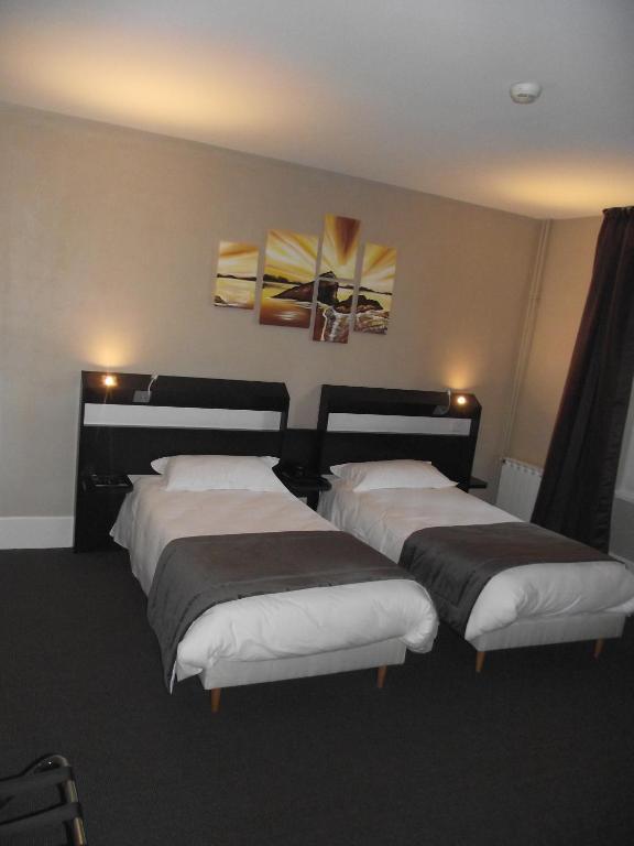 Logis Hotel Des Bourbons Montluçon Værelse billede